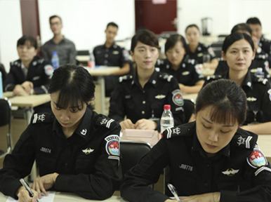天河机场职业形象培训 打造最美城市印象