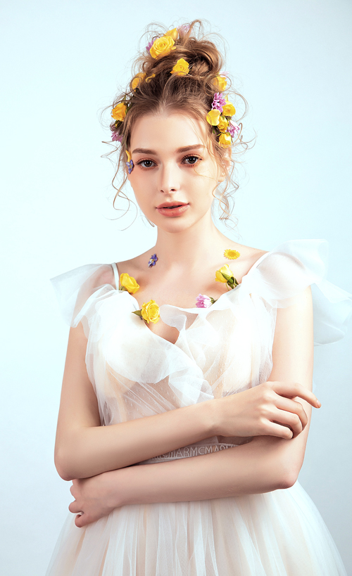 FLOWER GIRL灵动抽丝鲜花造型
