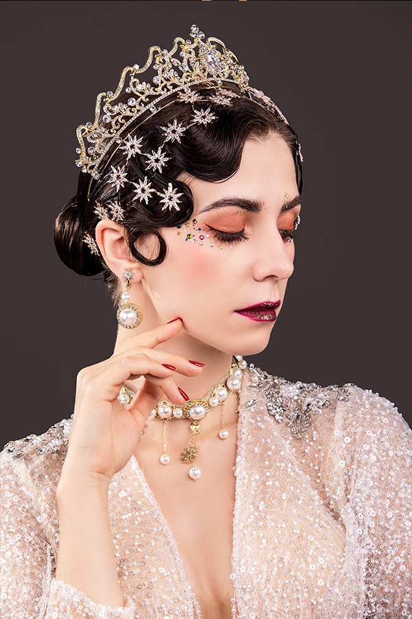 The Queen女王 天姿美妆趋势大片
