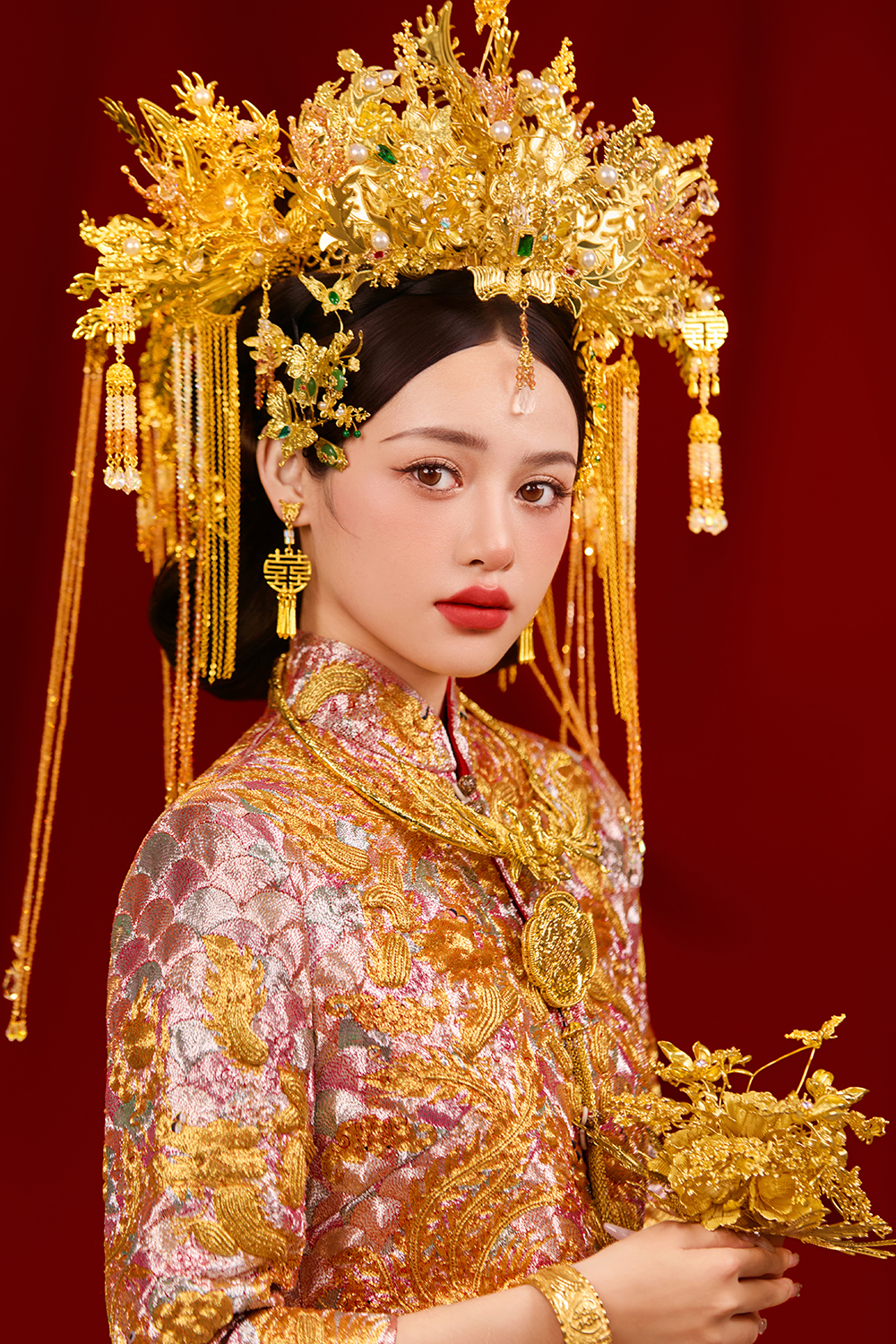 中国红系列黄金头冠中式新娘造型（3款）